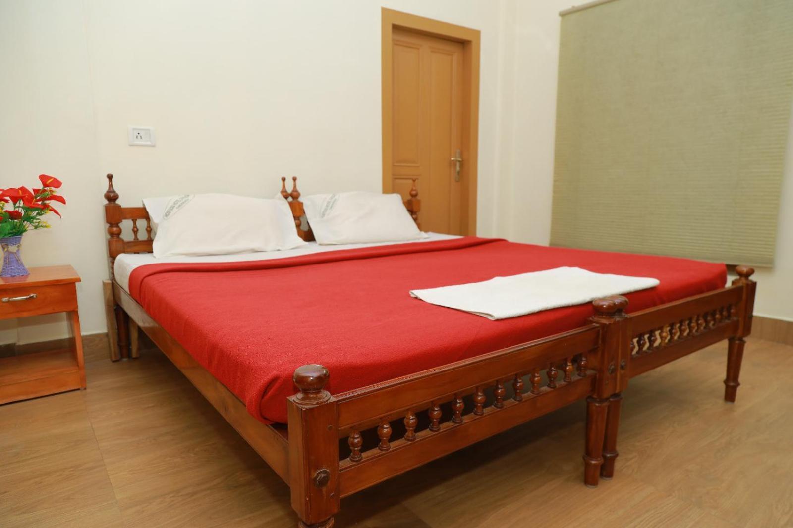 Rain Valley Resort Pirmed ภายนอก รูปภาพ